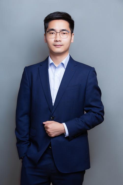 曹永弘 包装与印刷设计负责人